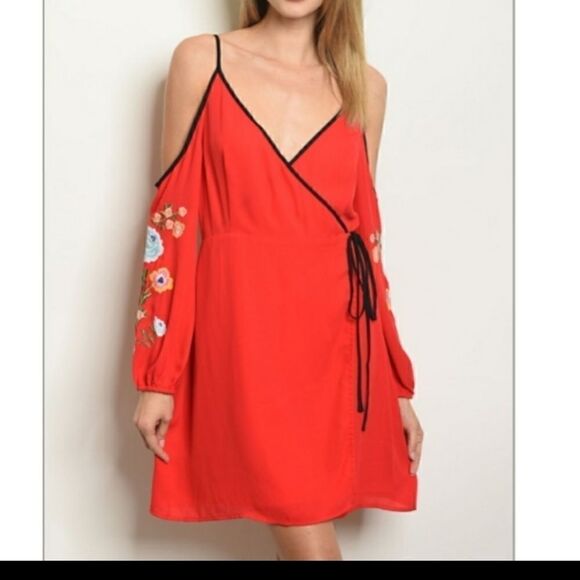 Red Floral Embroidery Cold Shoulder Wrap Dress - Picture 1 of 4